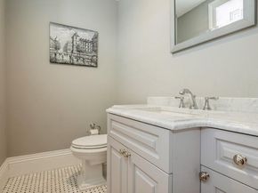 187 Lakeview Avenue, Rockville Centre NY 11570