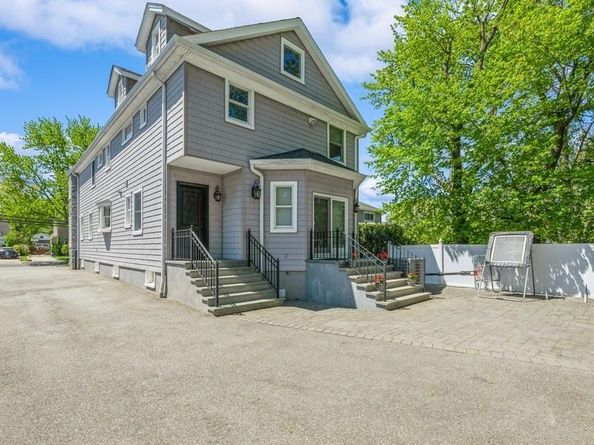 187 Lakeview Avenue, Rockville Centre NY 11570