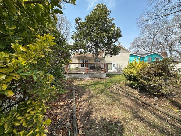 919 Pinelake Drive, West Hempstead NY 11552