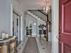 89 Duck Pond Road, Glen Cove NY 11542