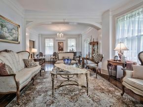 89 Duck Pond Road, Glen Cove NY 11542