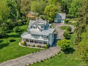 89 Duck Pond Road, Glen Cove NY 11542