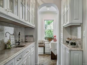 89 Duck Pond Road, Glen Cove NY 11542