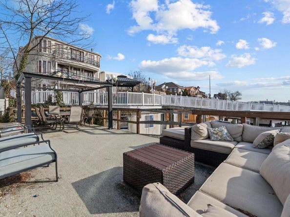 299 Whitman Drive, Brooklyn NY 11234