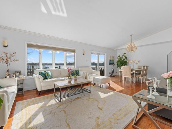 299 Whitman Drive, Brooklyn NY 11234