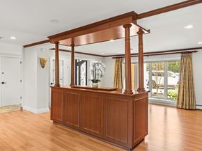 5 Glen Hill Court, Dix Hills NY 11746