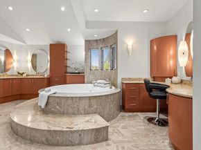 5 Glen Hill Court, Dix Hills NY 11746