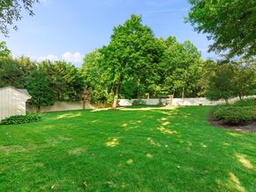 5 Glen Hill Court, Dix Hills NY 11746