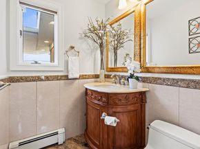 5 Glen Hill Court, Dix Hills NY 11746