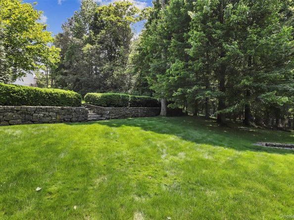 17 Cooper Road, Scarsdale NY 10583