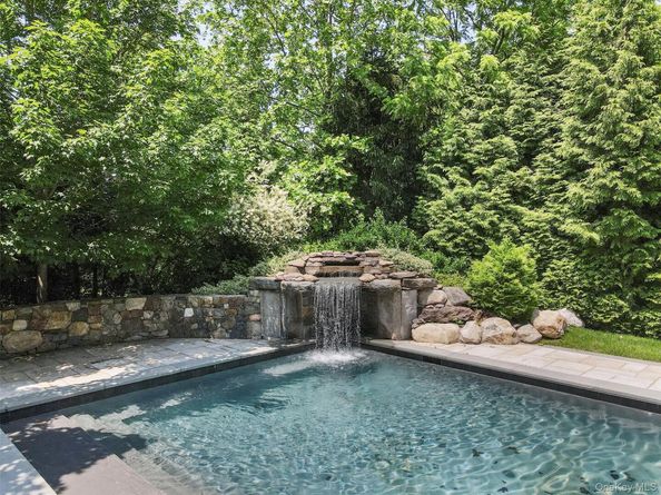 17 Cooper Road, Scarsdale NY 10583