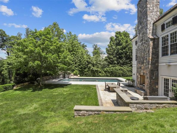 17 Cooper Road, Scarsdale NY 10583