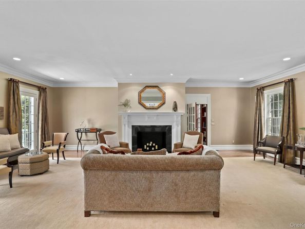 17 Cooper Road, Scarsdale NY 10583