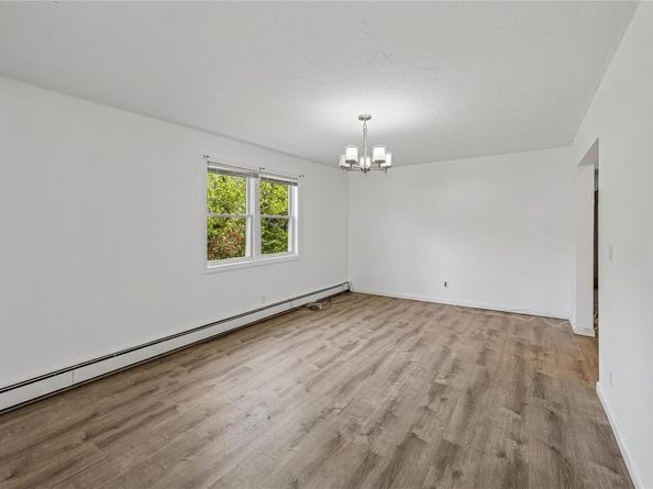 54 Oakdale Avenue, Selden NY 11784