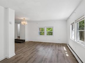 54 Oakdale Avenue, Selden NY 11784