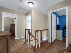 4298 Express Drive N, Ronkonkoma NY 11779