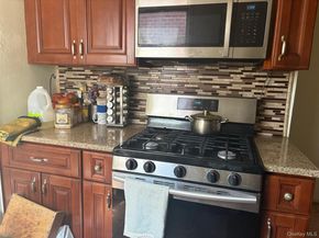 89-15 Parsons Boulevard 15L, Jamaica NY 11432