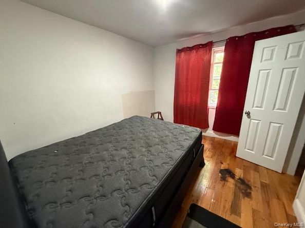 15018 115th Drive, Rochdale NY 11434