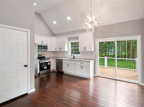 568 S Granny Road, Medford NY 11763