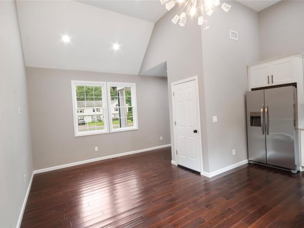 568 S Granny Road, Medford NY 11763
