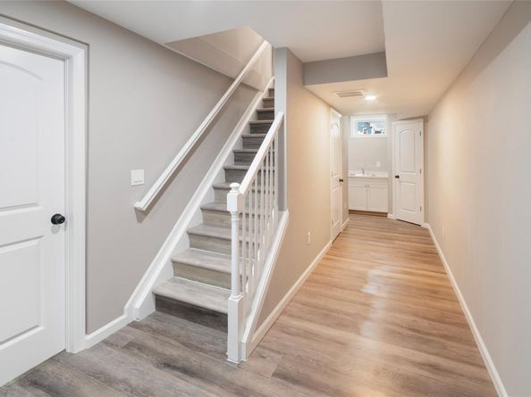 568 S Granny Road, Medford NY 11763