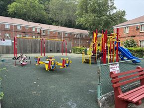 41 Lawrence Drive B, White Plains NY 10603
