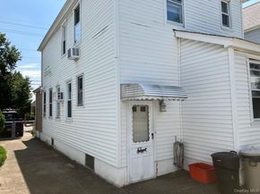 56 Fendale Street, Franklin Square NY 11010