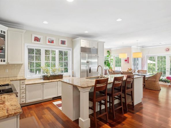 4 Barclay Court, East Hampton NY 11937