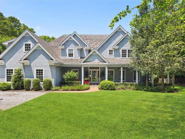 4 Barclay Court, East Hampton NY 11937