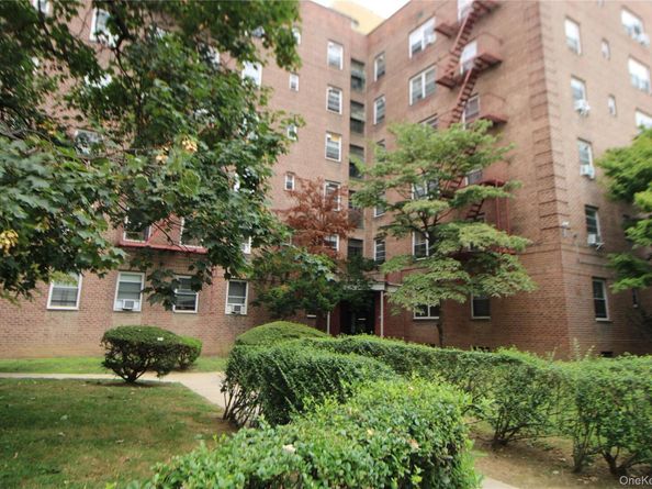 14737 38 Avenue C48, Flushing NY 11354