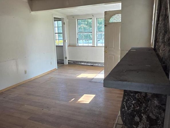 22 Lake Shore Drive N, Mahopac NY 10541
