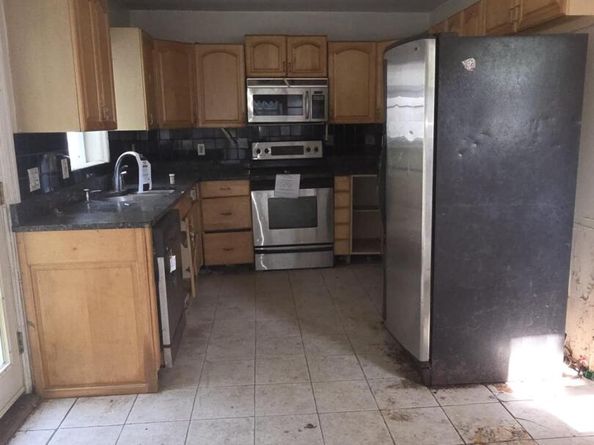 22 Lake Shore Drive N, Mahopac NY 10541