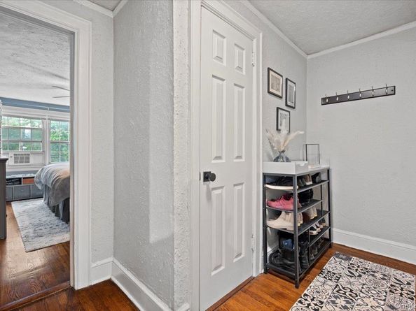 512 Mamaroneck Avenue E, White Plains NY 10605