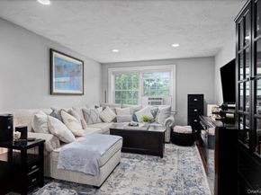 512 Mamaroneck Avenue E, White Plains NY 10605