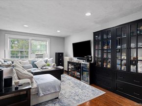 512 Mamaroneck Avenue E, White Plains NY 10605