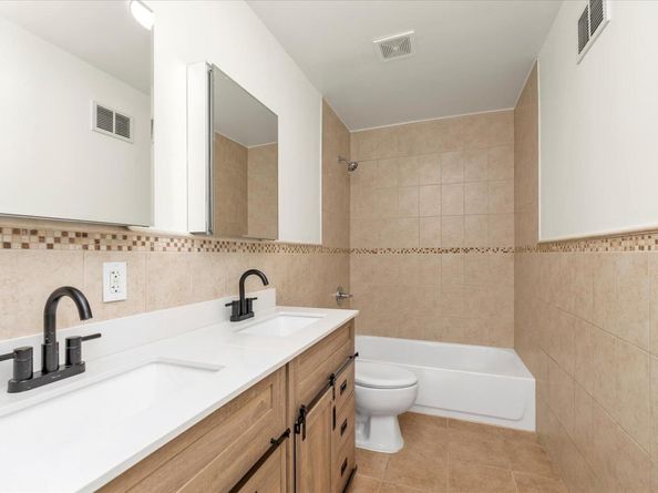 170 Beach 4th Street, Far Rockaway NY 11691