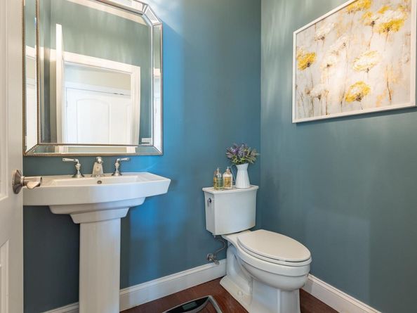26 Avery Way, Blue Point NY 11772