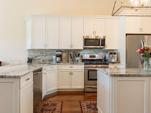 26 Avery Way, Blue Point NY 11772