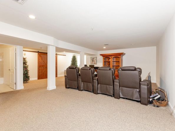 26 Avery Way, Blue Point NY 11772