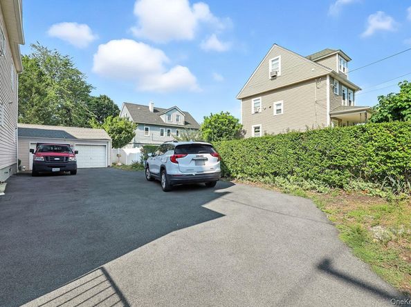 5 Dillon Road, Larchmont NY 10538