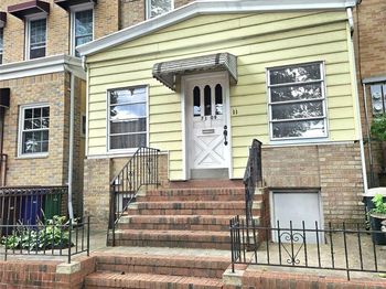 71-09 68 Street