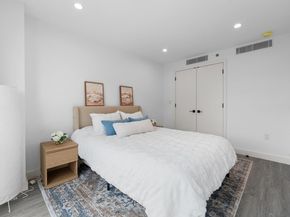 46-40 Vernon Boulevard 2A, Long Island City NY 11101