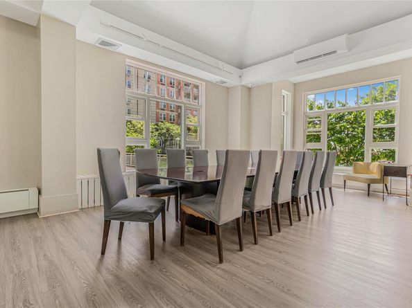 55 Oceana Drive E 1B, Brooklyn NY 11235
