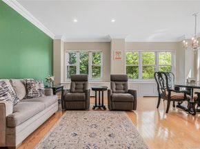 55 Oceana Drive E 1B, Brooklyn NY 11235