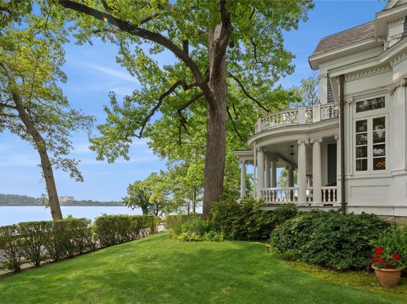 28 Shore Road, Douglaston NY 11363