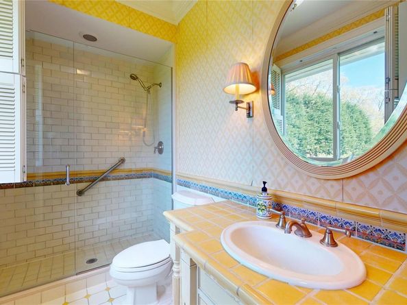 124 Montauk Highway, Westhampton NY 11977