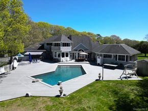124 Montauk Highway, Westhampton NY 11977