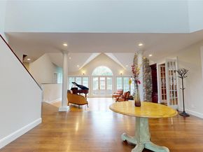 124 Montauk Highway, Westhampton NY 11977