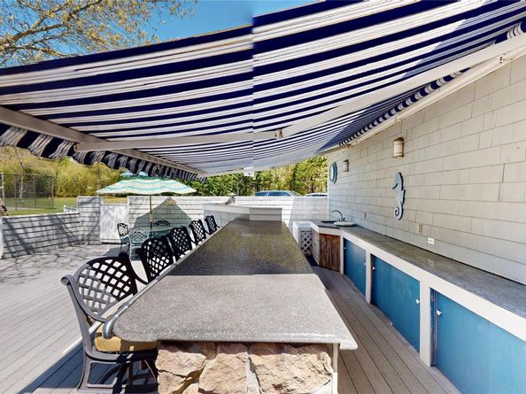 124 Montauk Highway, Westhampton NY 11977