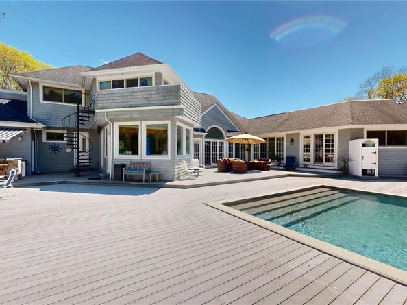 124 Montauk Highway, Westhampton NY 11977